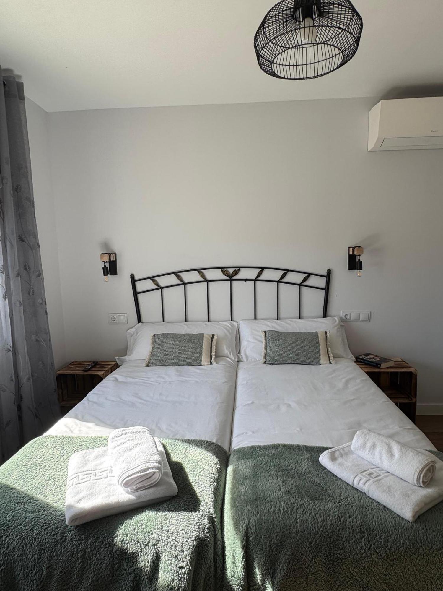 Alojamiento Rural El Petirrojo Cerceda  Habitación foto